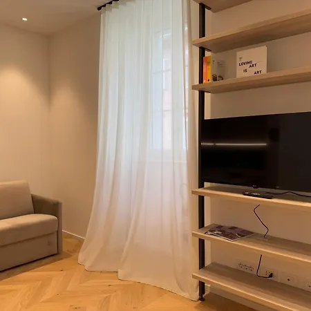 Palazzo Machiavelli Apartment *