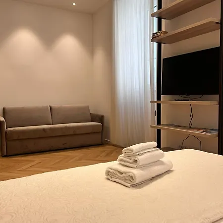 Palazzo Machiavelli * ترييستي