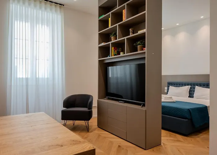 Palazzo Machiavelli Apartment Triest